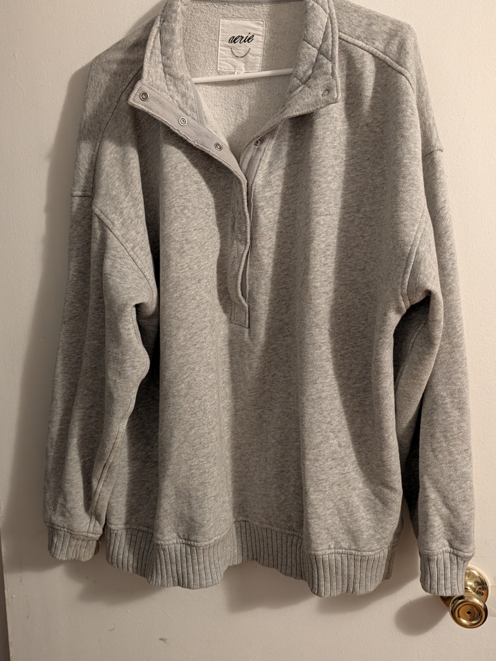aerie Men's Light Grey Zip-Snap Pullover Sweater
